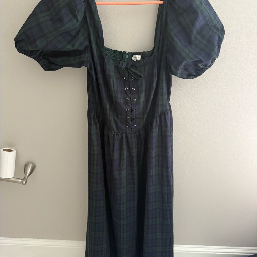Green Plaid Puff-Sleeve Midi Dress with Lace-Up Bodice - Picture 2 of 5